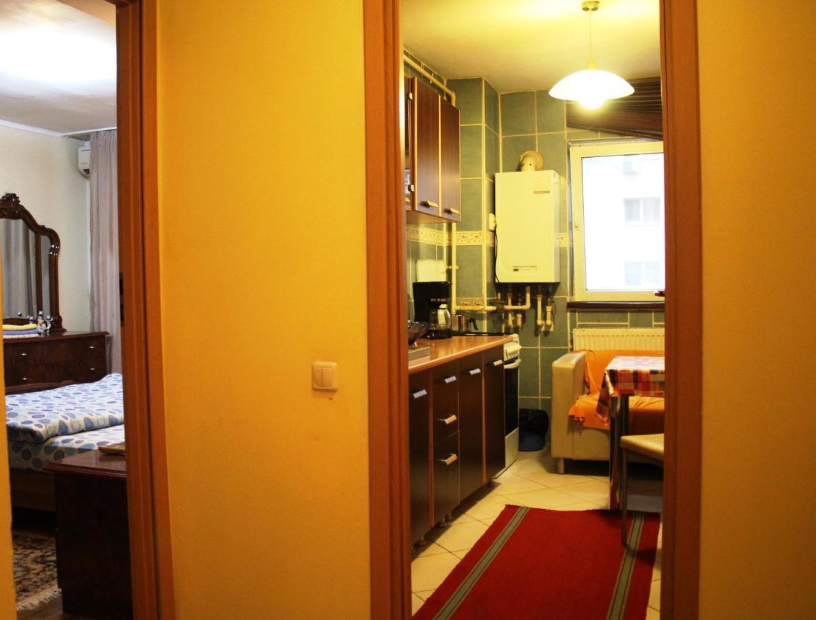 בוקרשט Vitan Modern Apartment, Sleeps 4 מראה חיצוני תמונה
