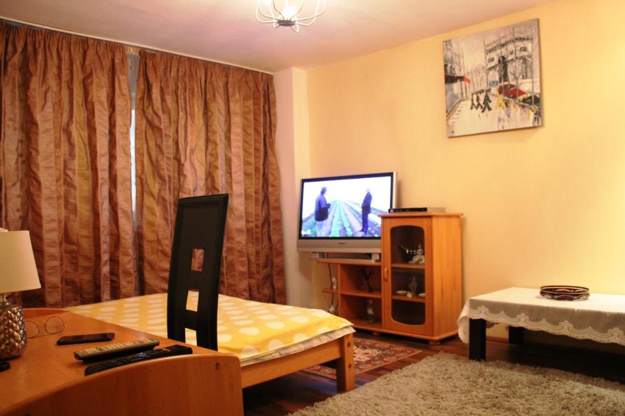 בוקרשט Vitan Modern Apartment, Sleeps 4 מראה חיצוני תמונה